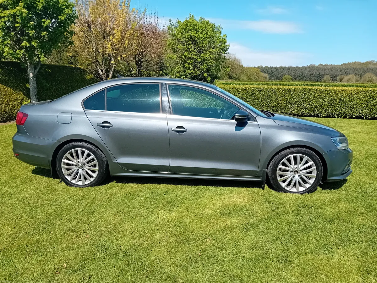 Volkswagen Jetta 2016 - Image 4