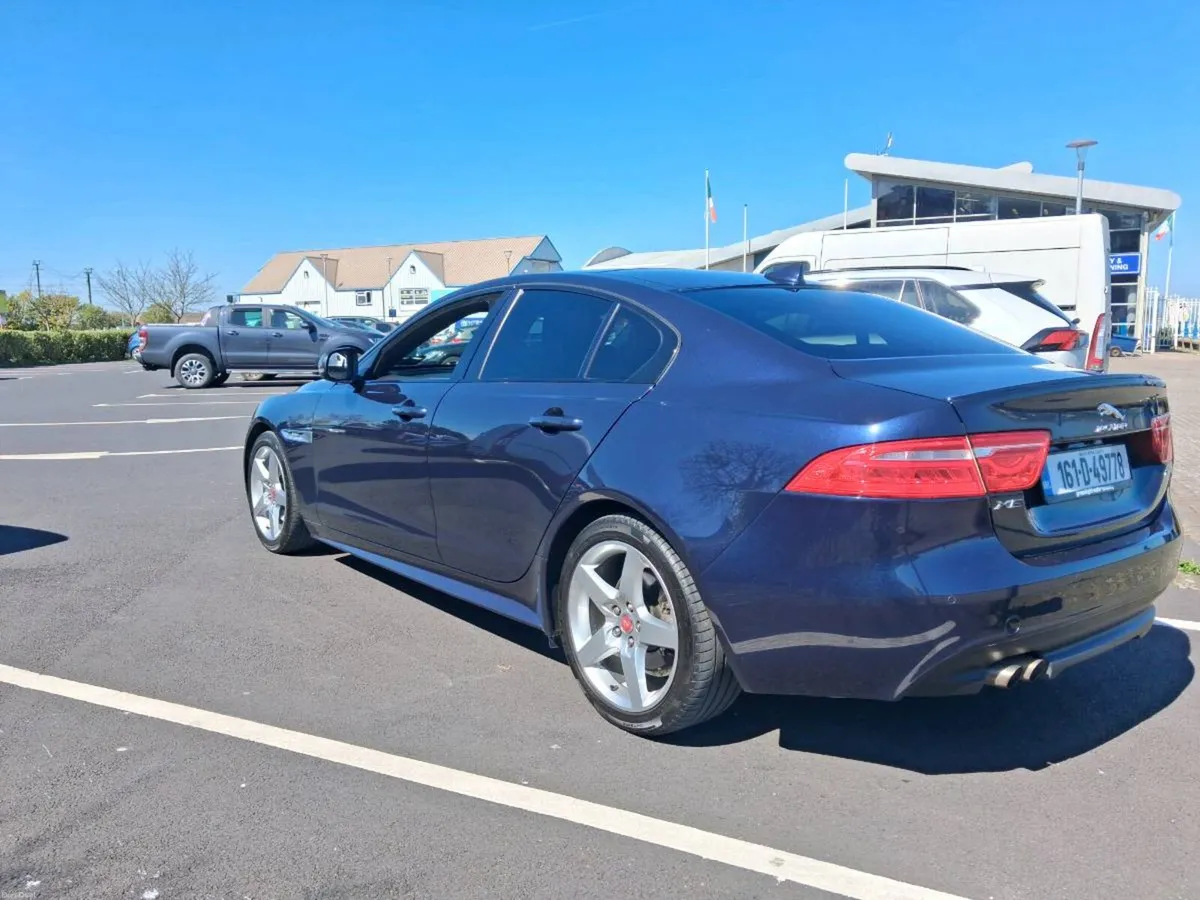 Jaguar XE R-SPORT - Image 3