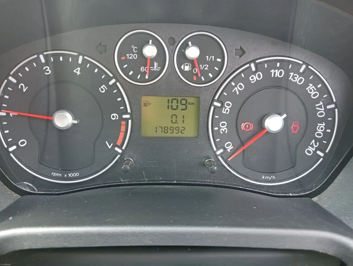 Ford Fiesta 2007 - Image 2