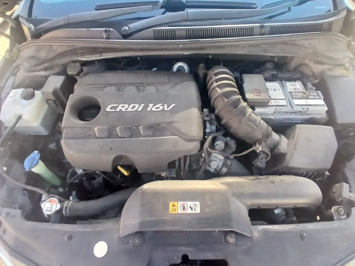 Hyundai i40 2015 - Image 2