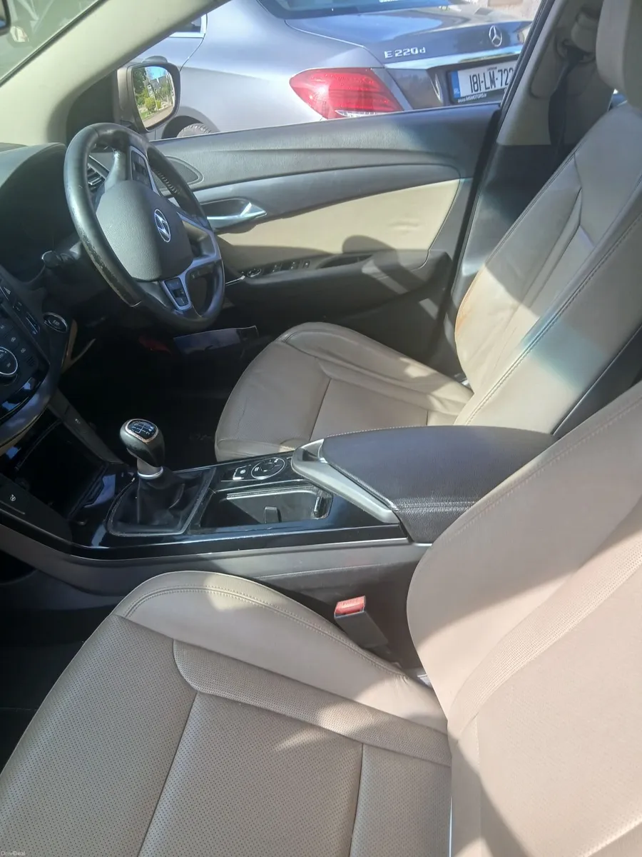 Hyundai i40 2015 - Image 1