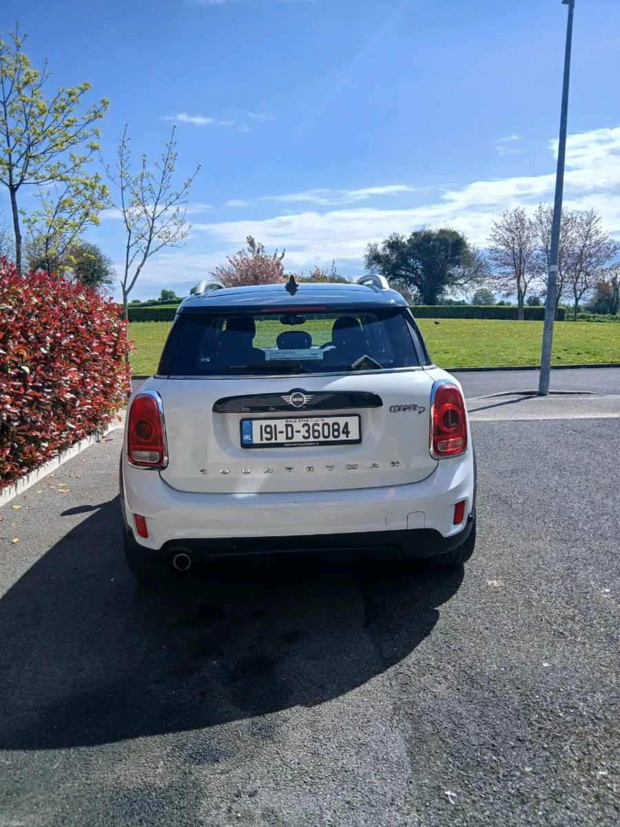 Mini Countryman - Image 3