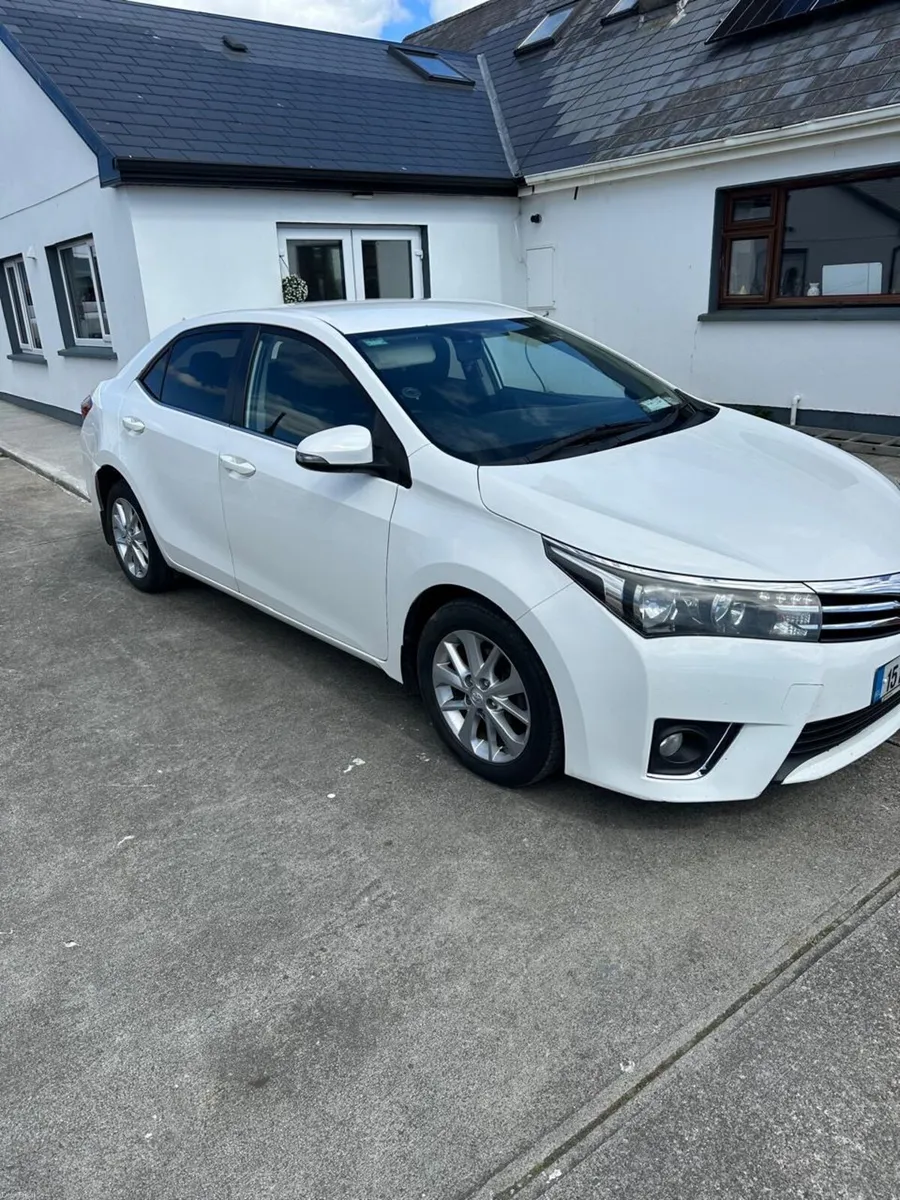 Toyota Corolla - Image 1