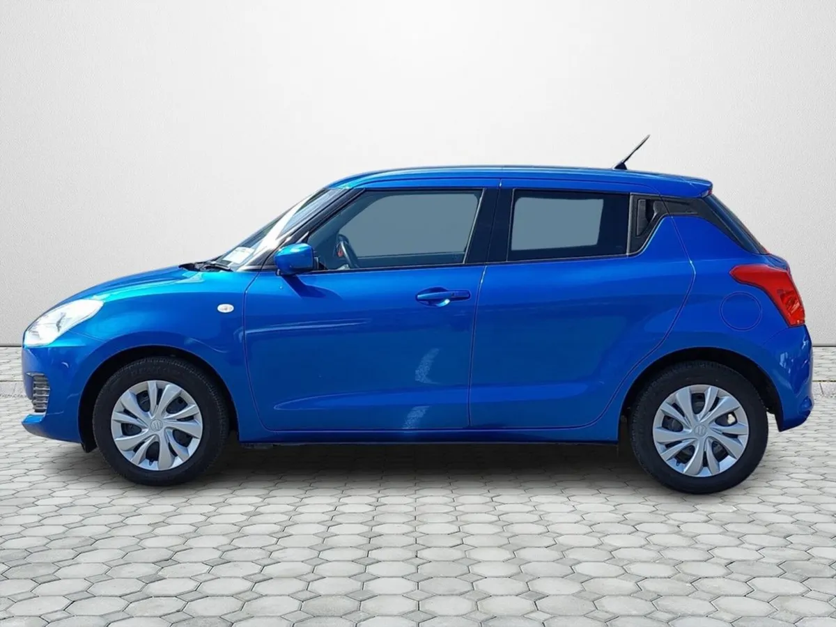 Suzuki Swift 1.2 Dualjet Attitude - Image 4