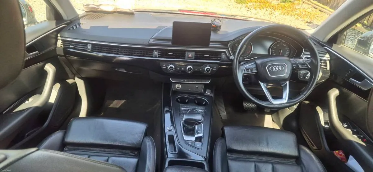 AUDI A4 Trade price €10950 NCT 7/28- TAXED 9/26 - Image 5