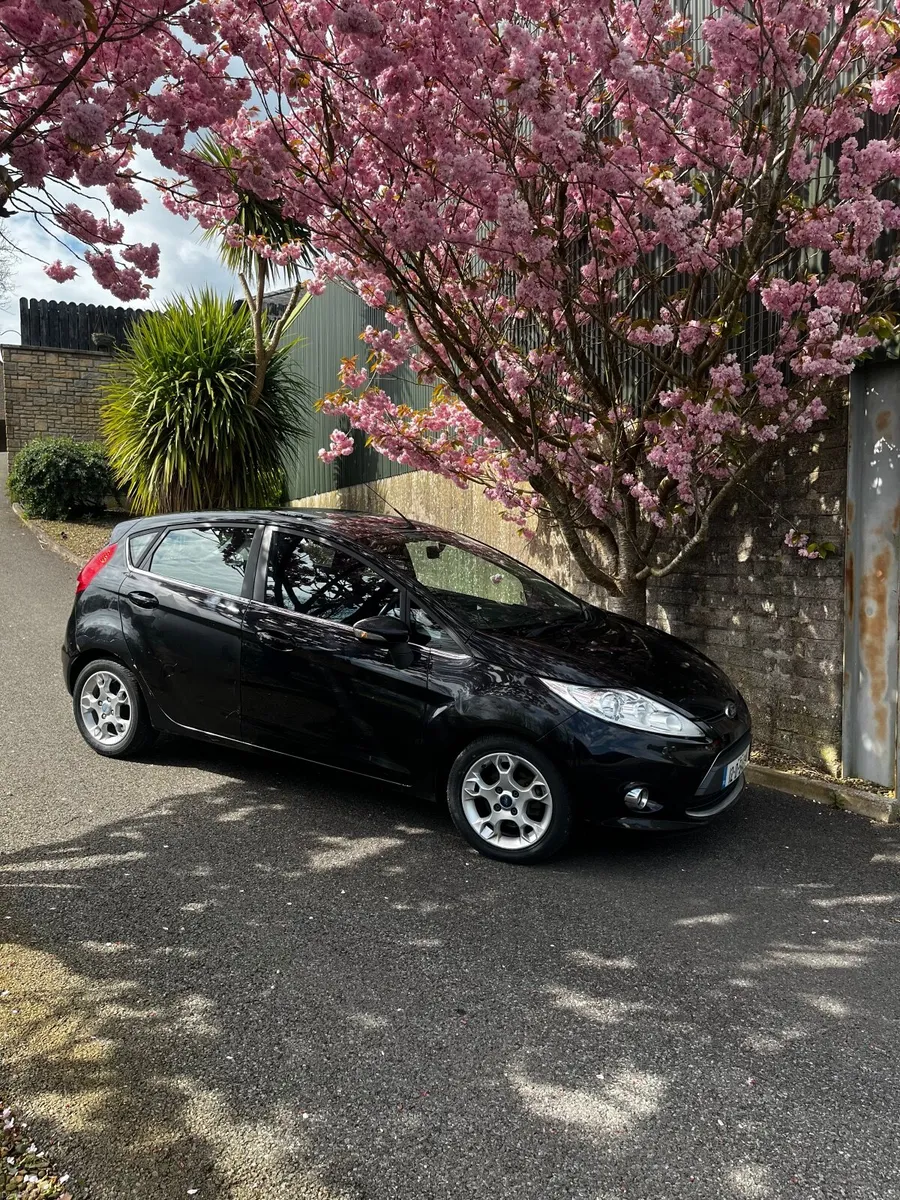 Ford Fiesta 2012 - Image 1