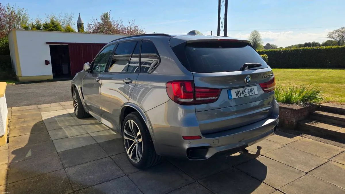 Bmw X5 M50D - 7 seater - Image 3
