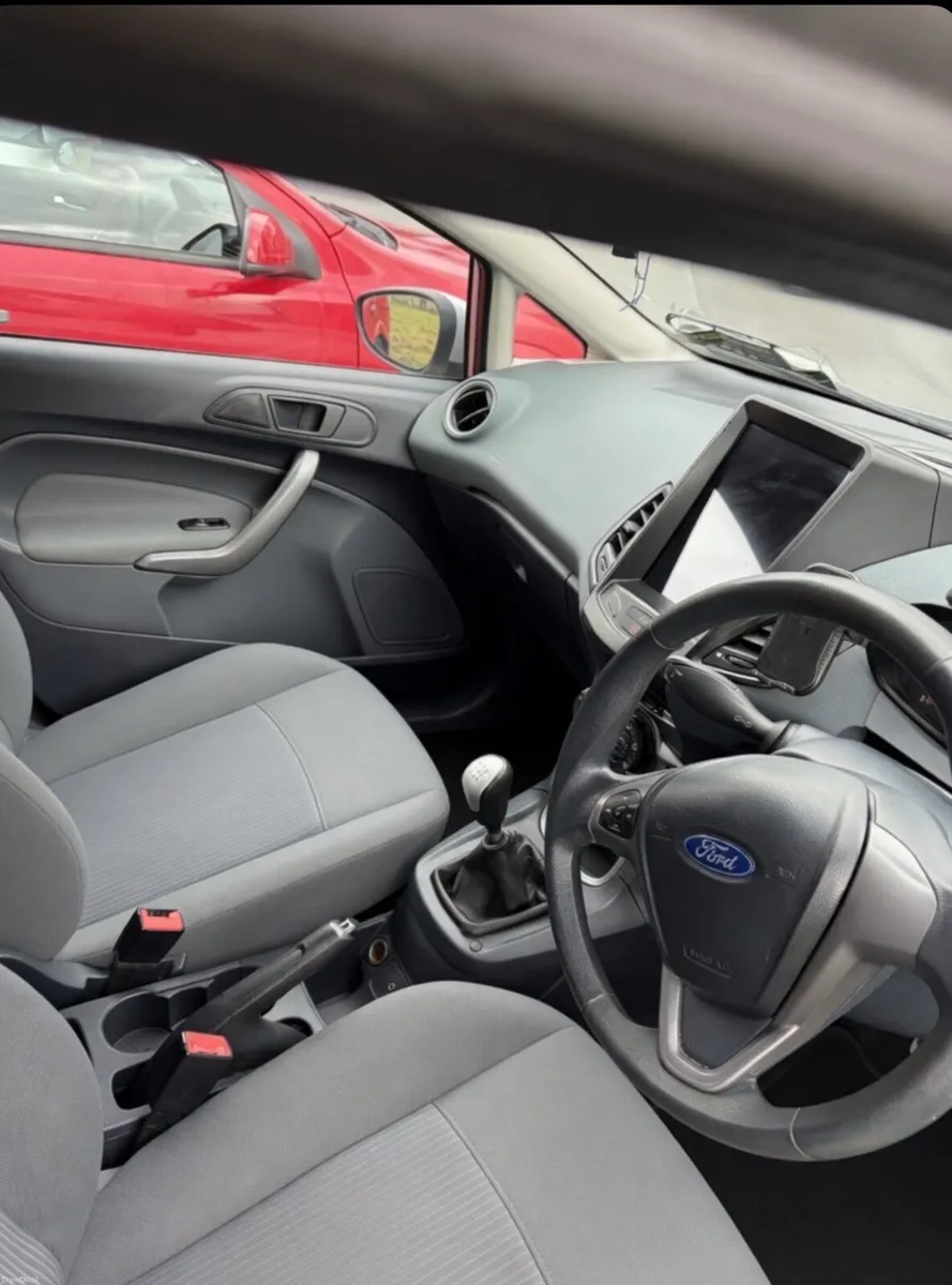 Ford Fiesta 2010 1.4 TDCI - Image 4