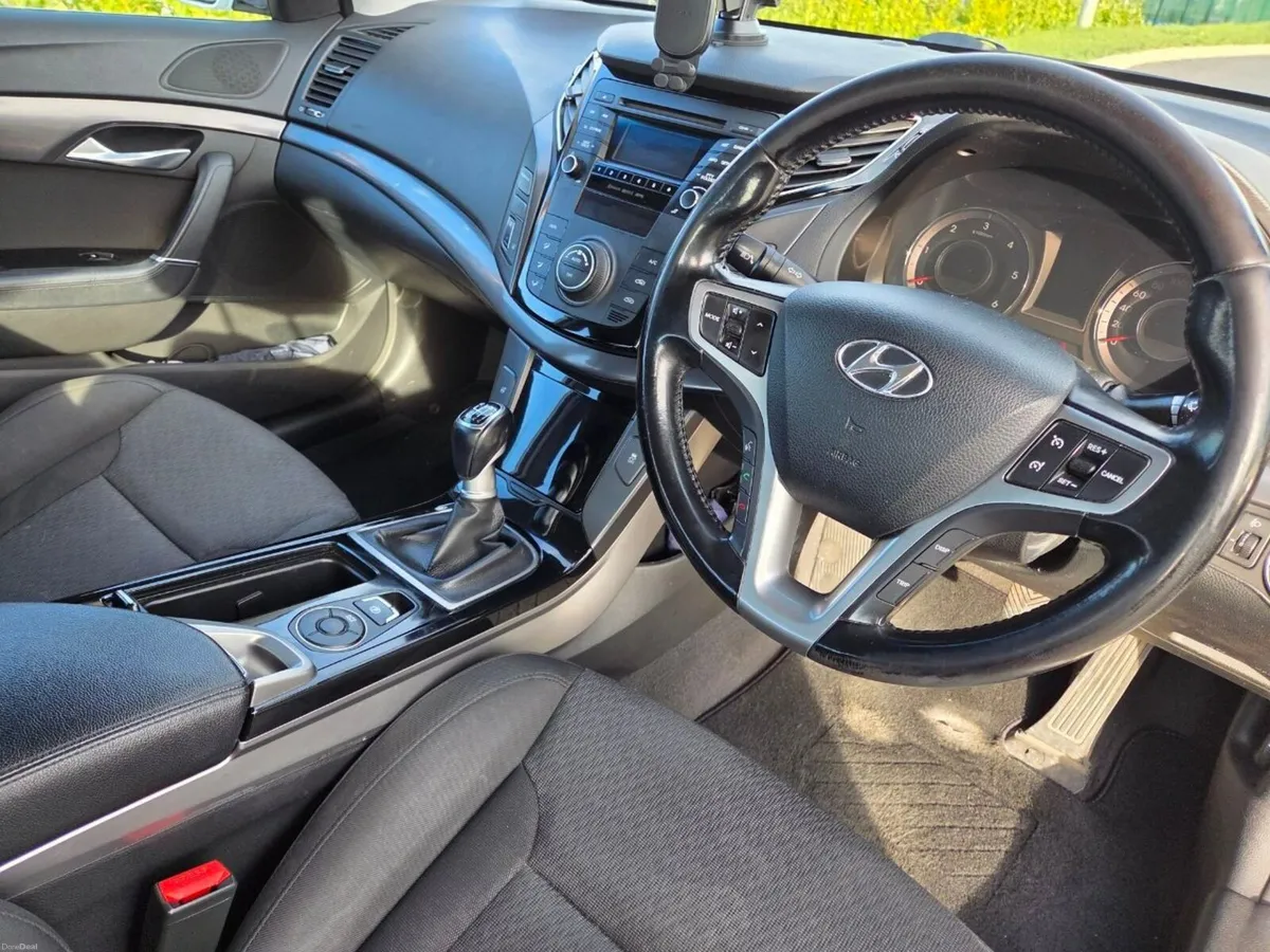 Hyundai i40 2014 New NCT - Image 4