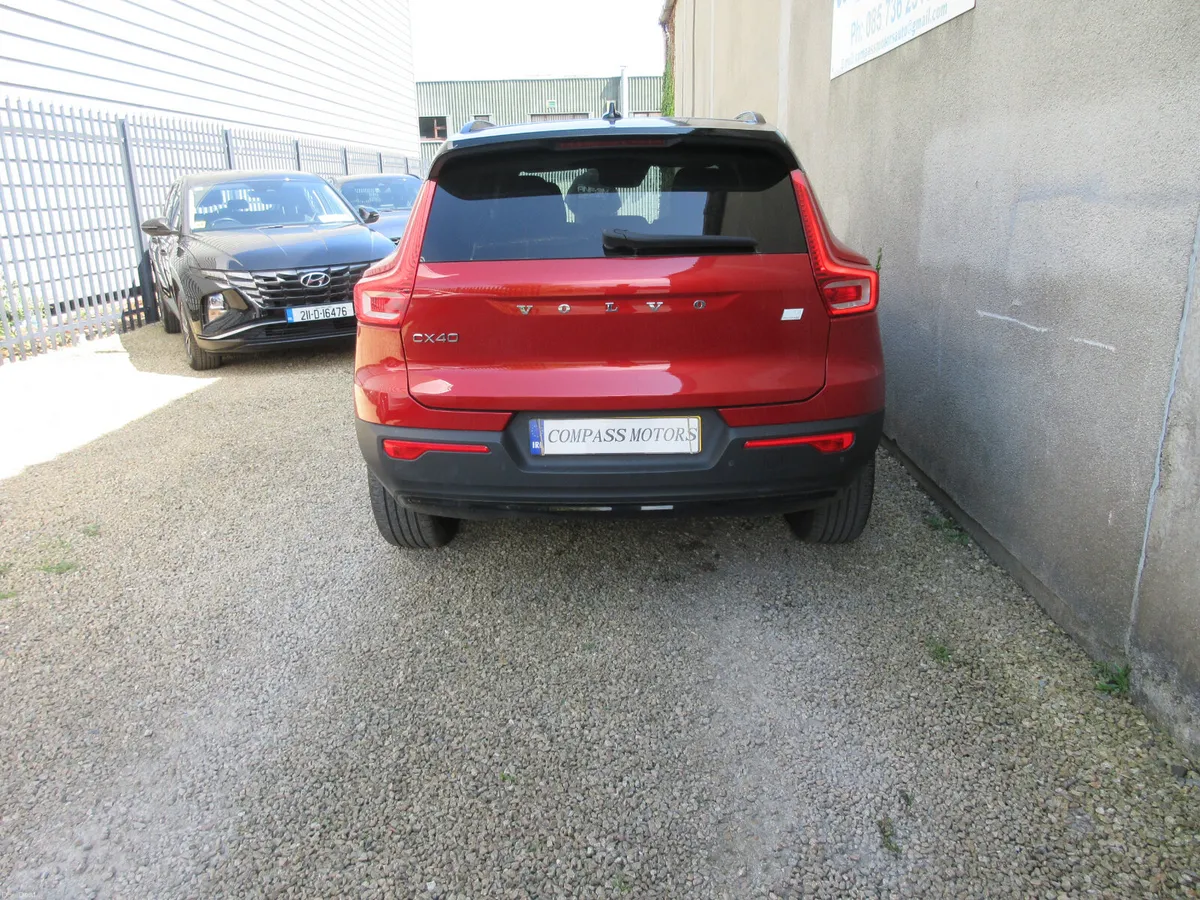 Volvo XC40 1.5 HYBRID T5 265 BHP 4X4 - Image 5