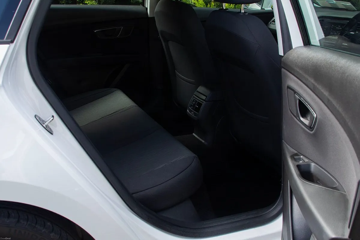 2017 SEAT Leon ST 1.6 TDI - Low Mileage. - Image 4