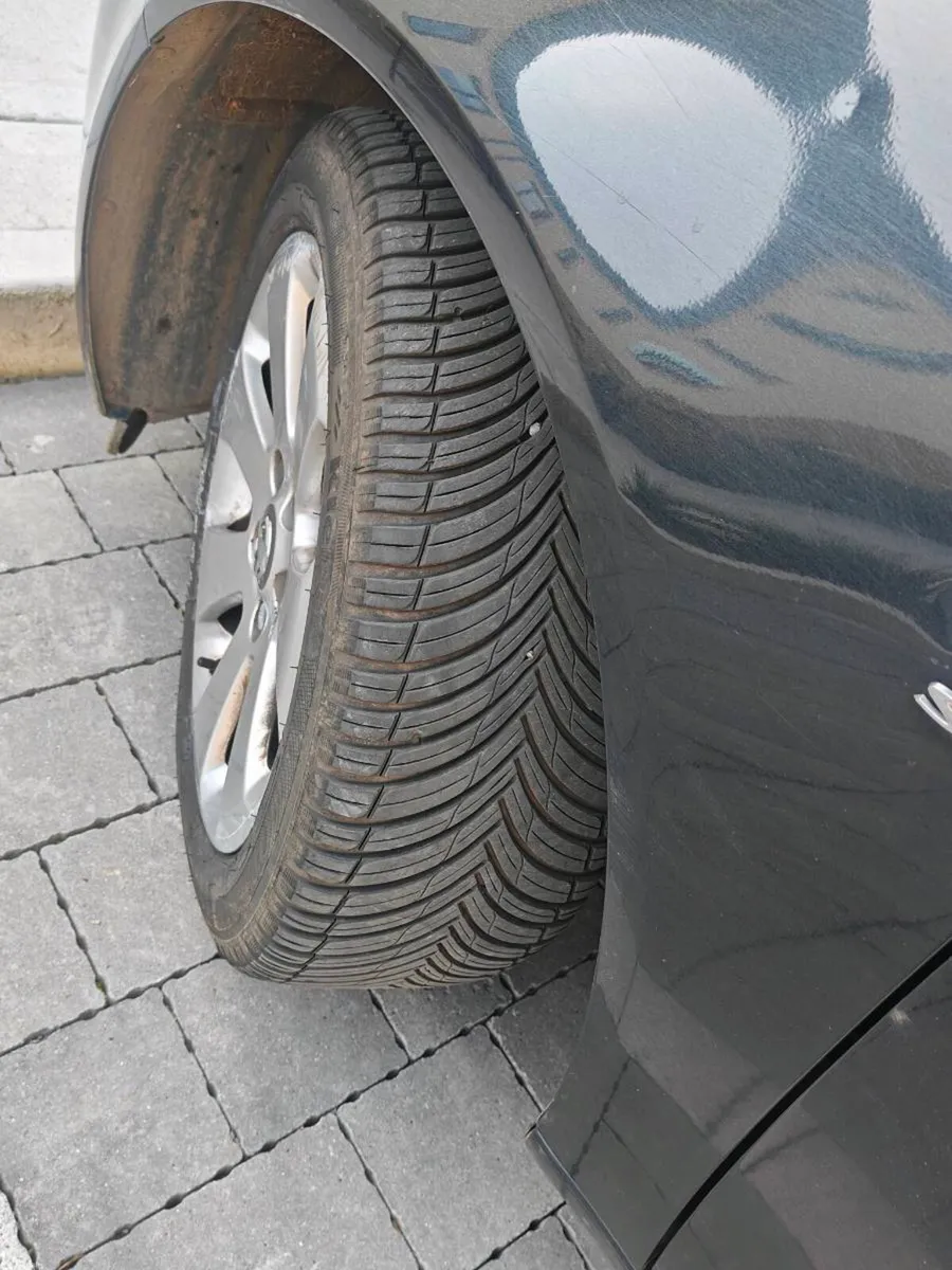 Vauxhall Insignia - Image 3