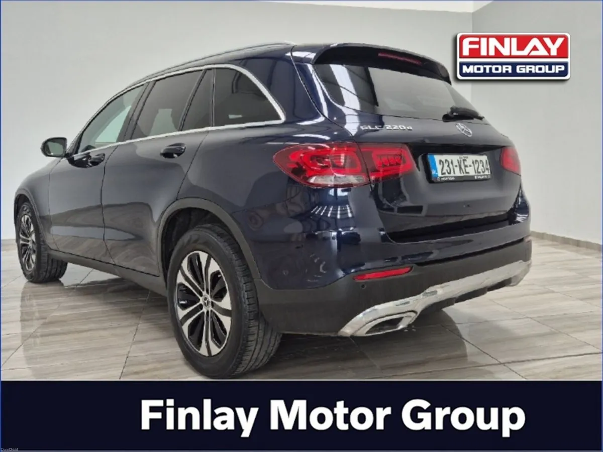 Mercedes-Benz GLC GLC220d 4 Matic , Black Leather - Image 3