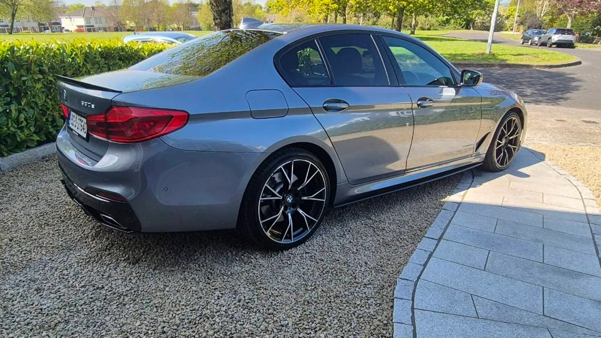 BMW 530e Petrol Hybrid M Sport - Image 3