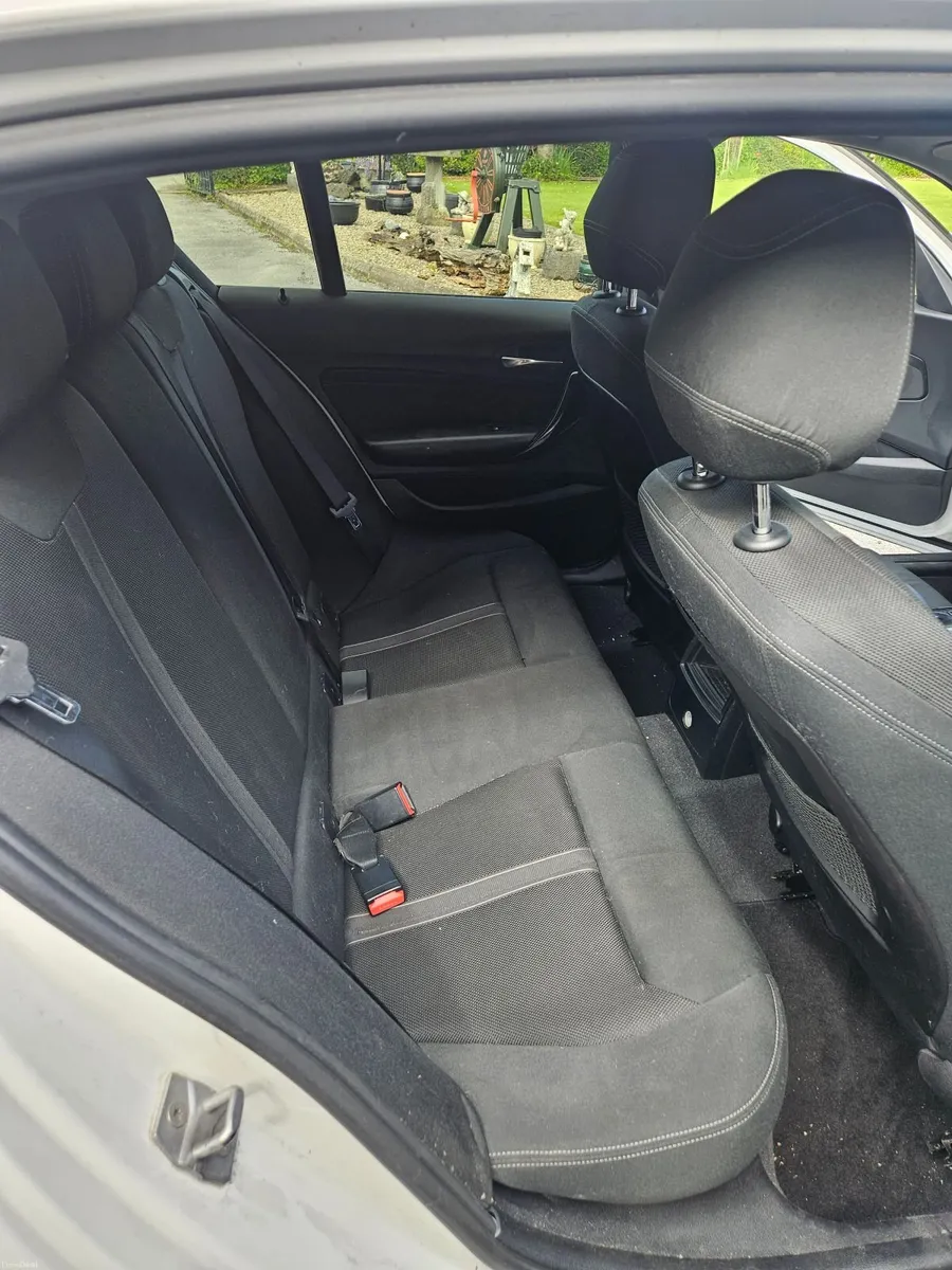 BMW 1-Series 2016 - Image 2