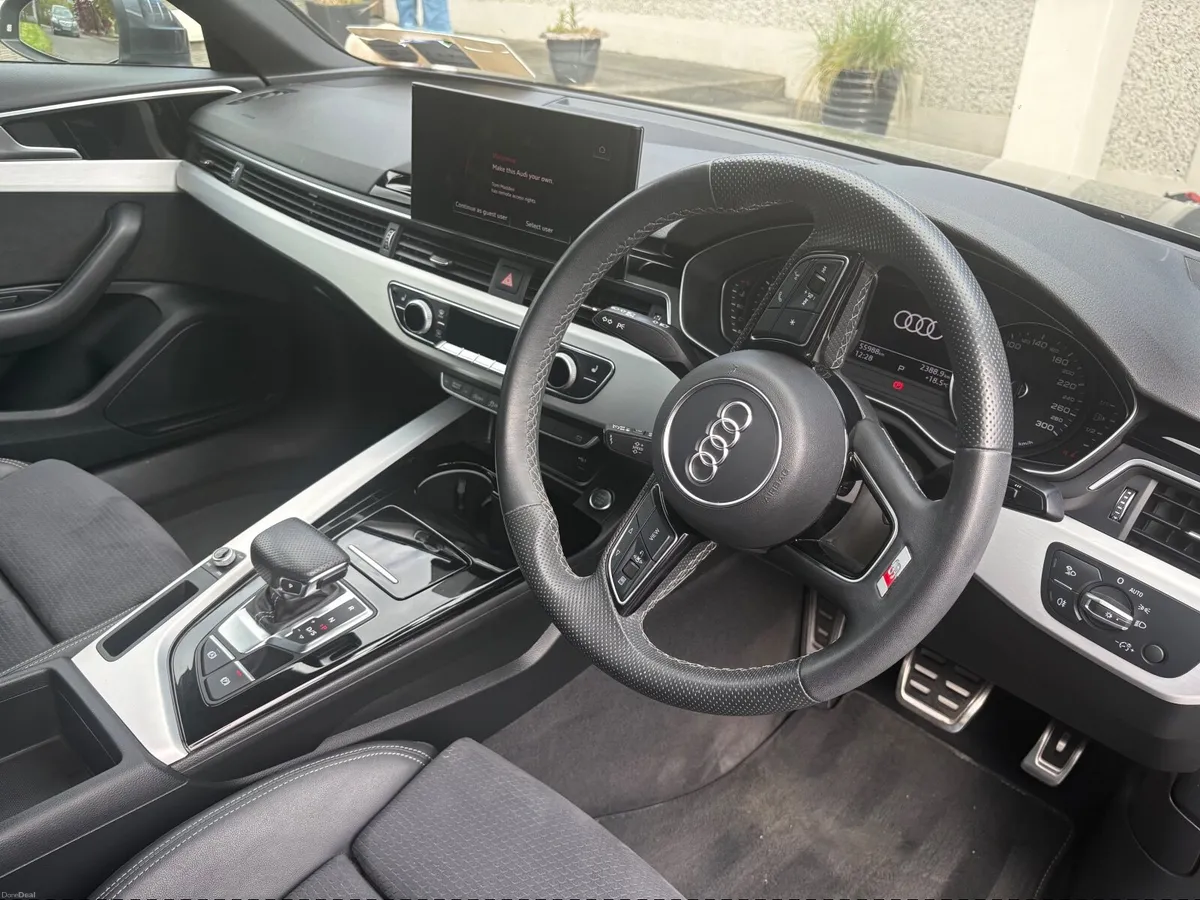 Audi A4 2023 - Image 3