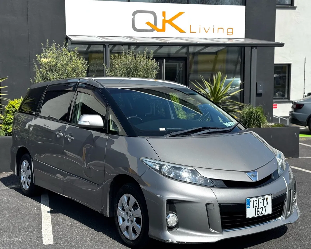 Toyota estima 2013 - Image 3