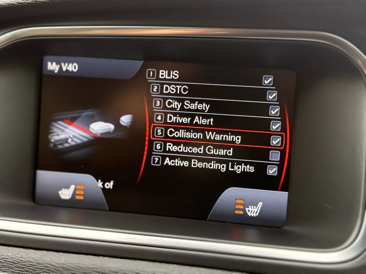 Volvo V40 fresh NCT  Fully Loaded, Rare Spec - Image 4