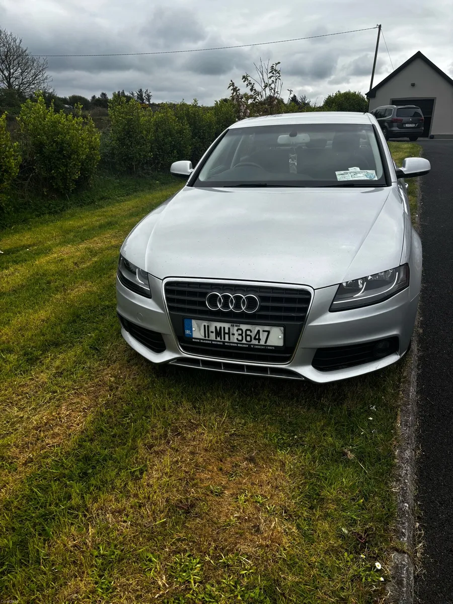 2011 Audi - Image 1