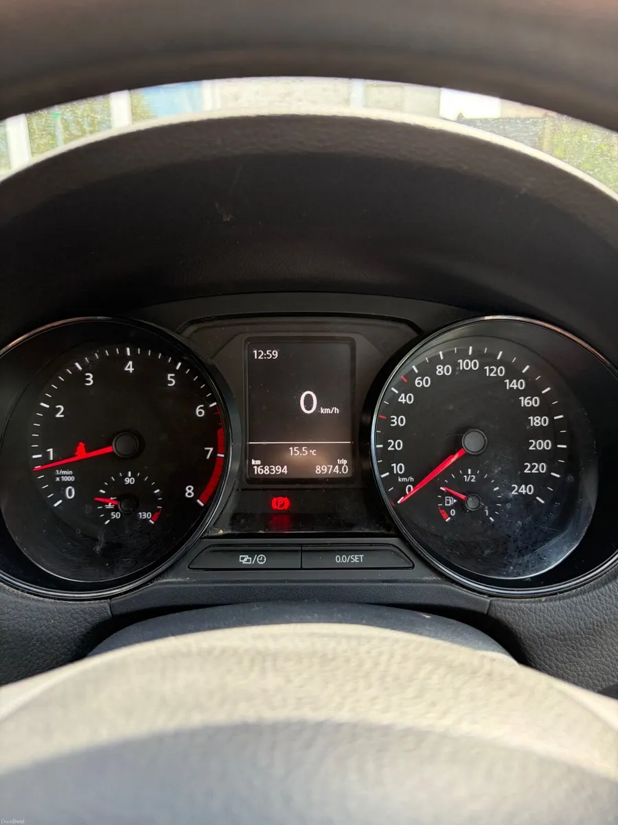Volkswagen Polo 2014 - Image 2