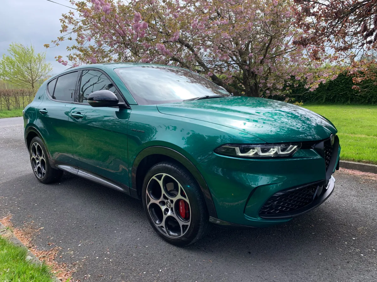 Alfa Romeo Tonale 2023 Phev - Image 4