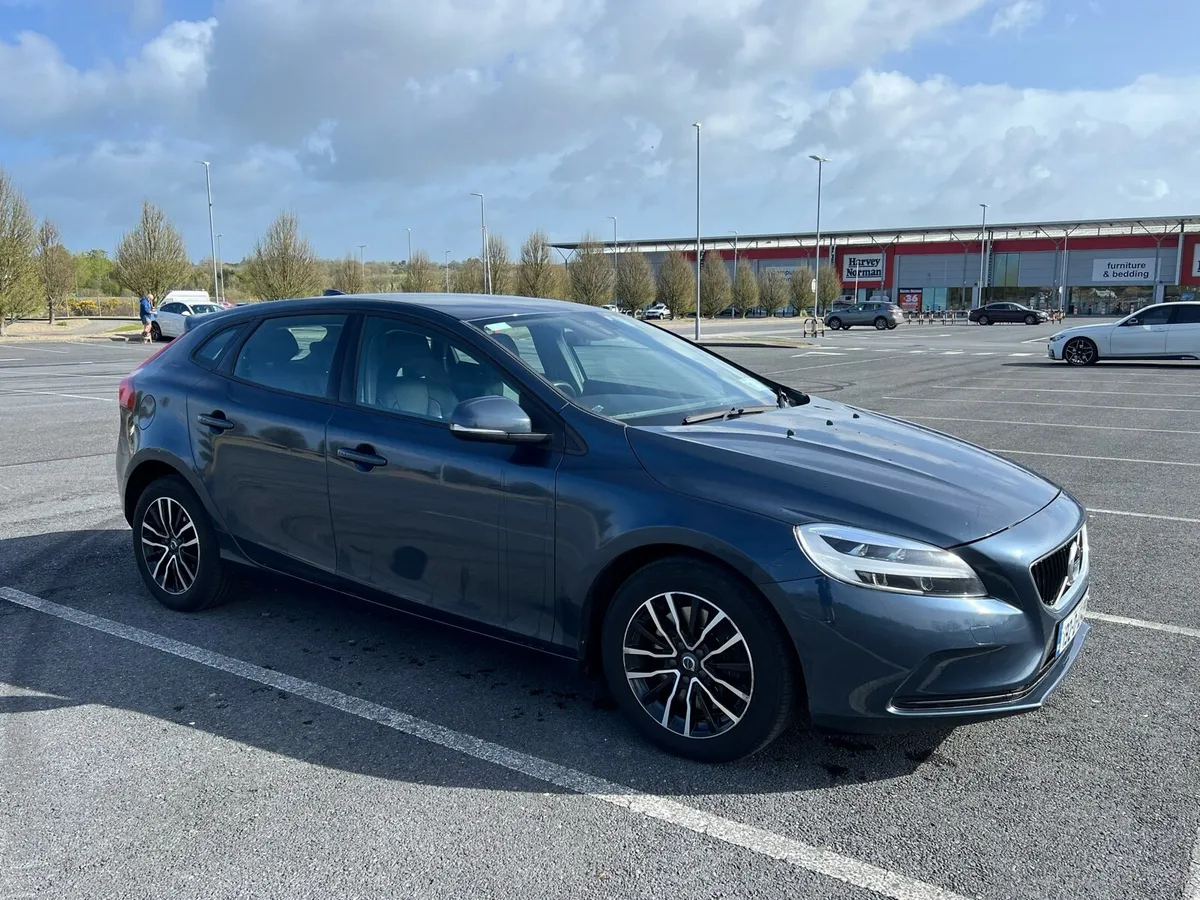 Volvo V40 D3 - Image 3