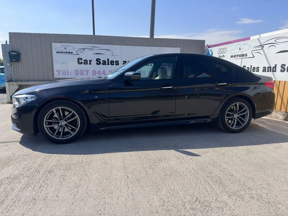 181 BMW 5-Series G30 2.0D M-Sport Auto - Image 2