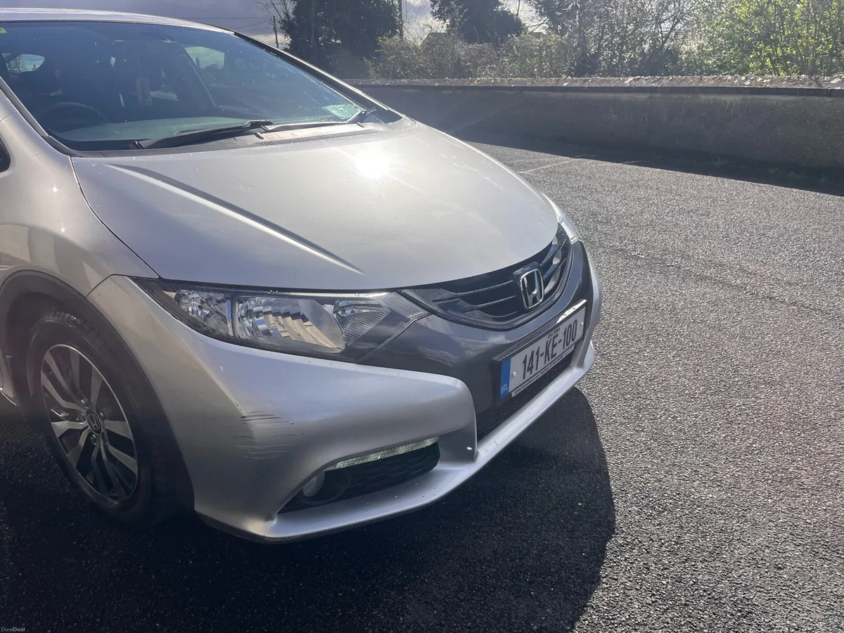 Honda Civic 2014 - Image 3