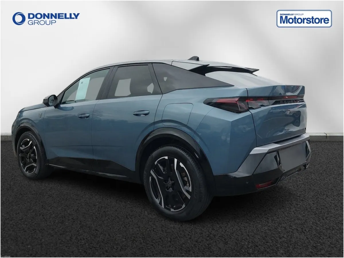 Peugeot 3008 E- Electric Estate GT - Image 2