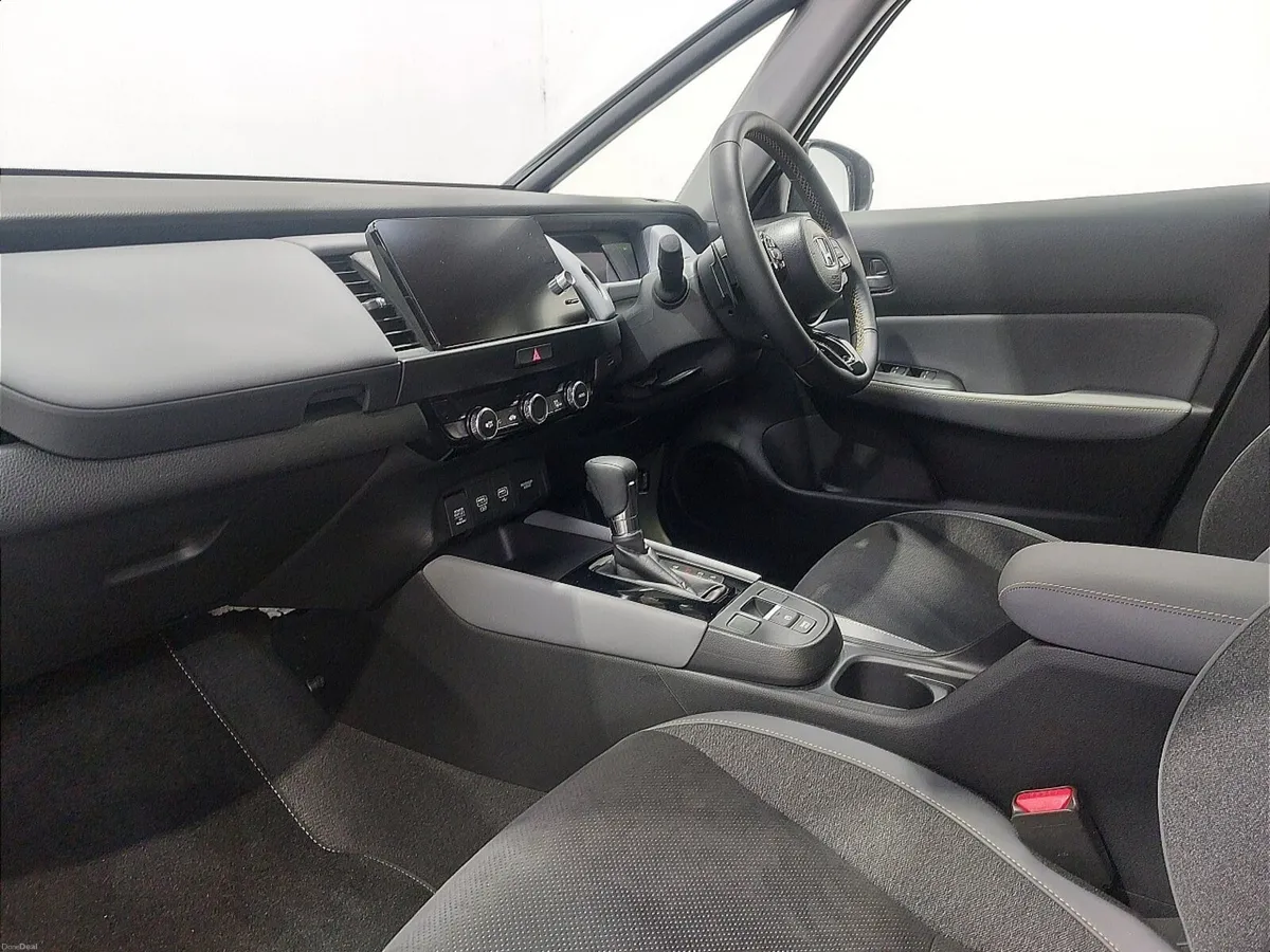 Honda Jazz Hatchback Advance Sport - Image 2