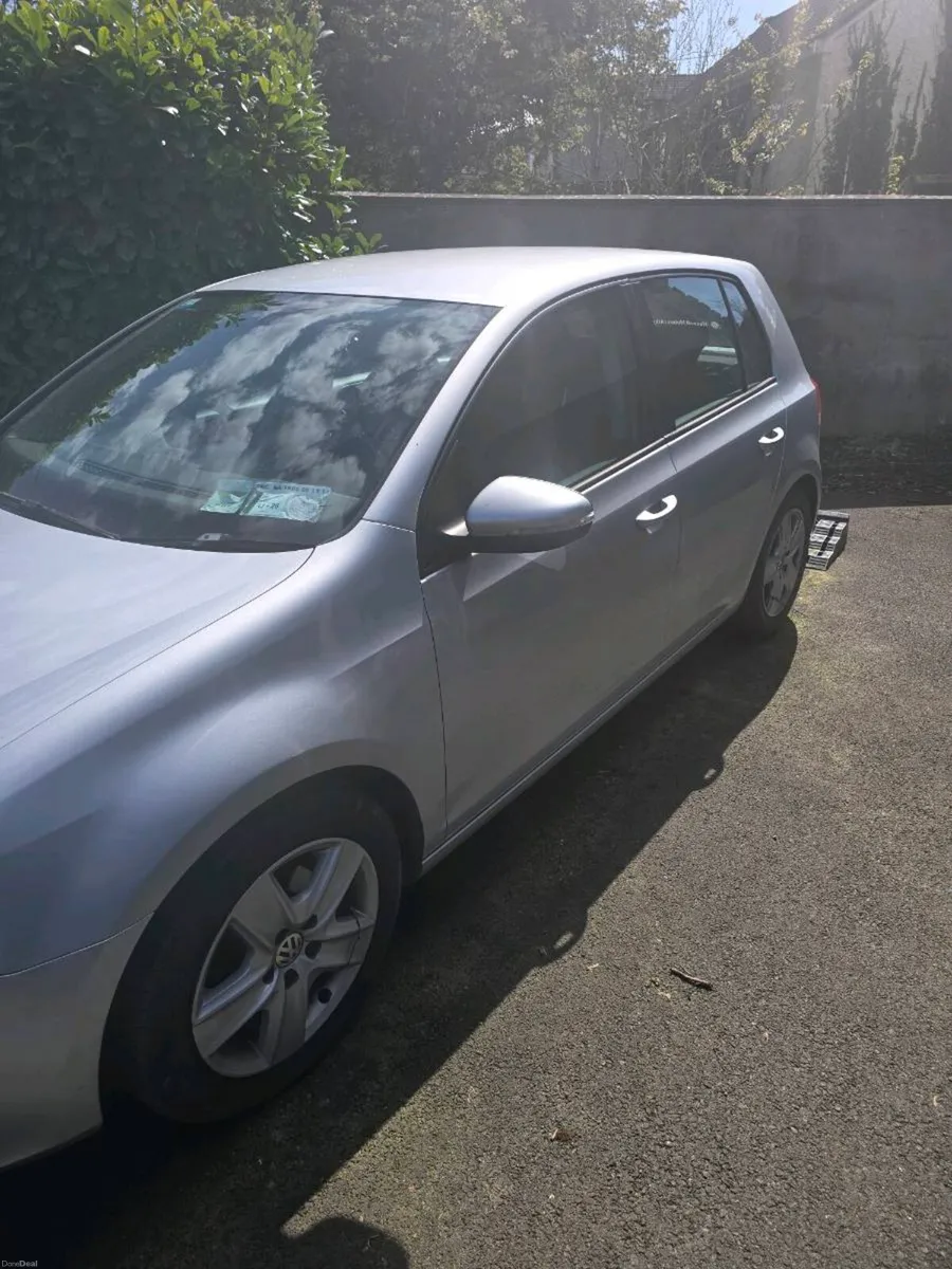 Volkswagen Golf Comf 2.0TDI - Image 2