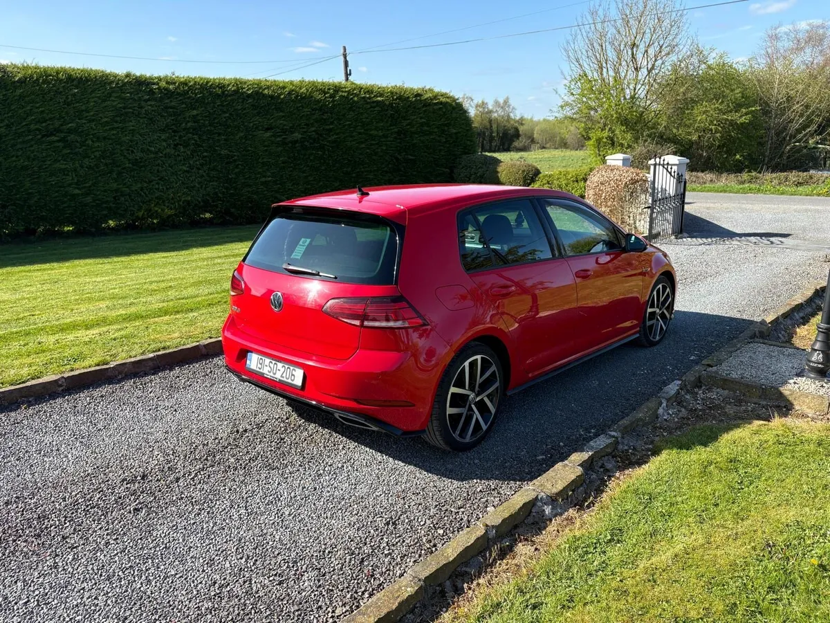 Volkswagen Golf R Line - Image 3