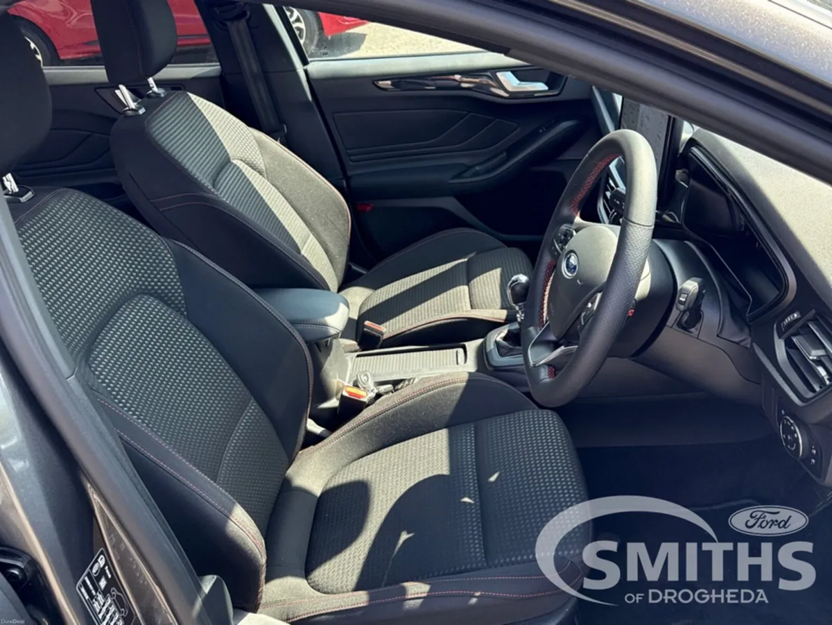 Ford Focus ST-LINE 1.0T 125PS - Image 4