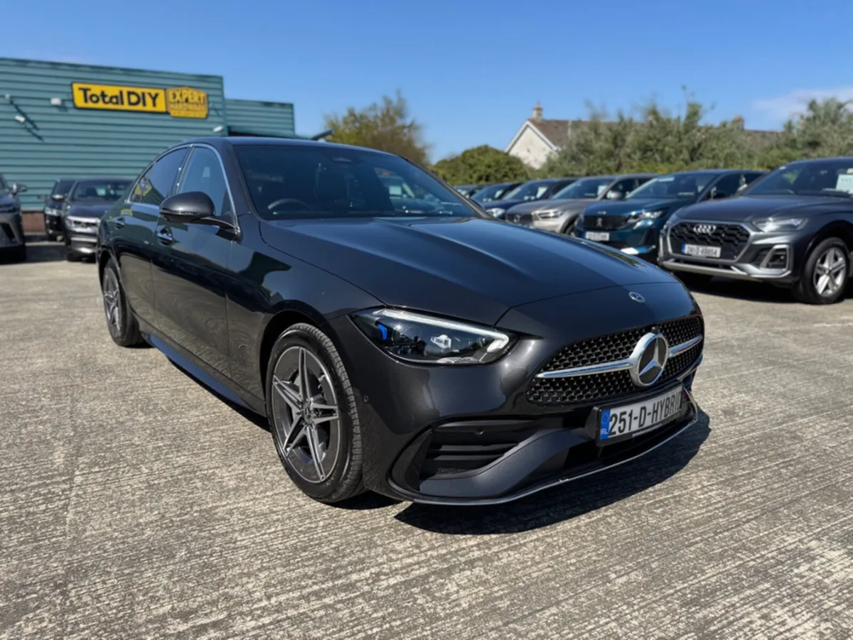 Mercedes-Benz C-Class C300 E AMG LINE PREMIUM - Image 2