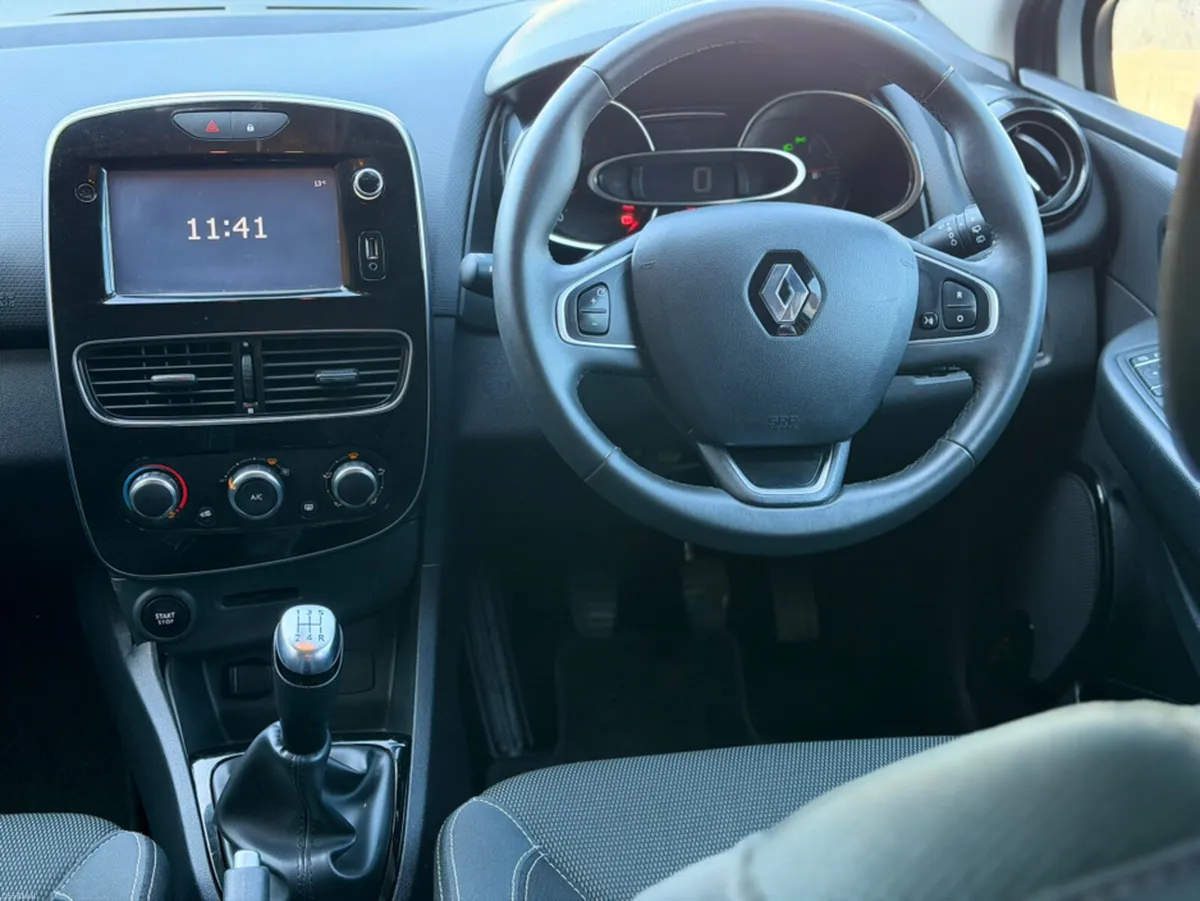Renault Clio 1.2  DYN 5DR - NEW T.BELT + W.P / NEW - Image 4