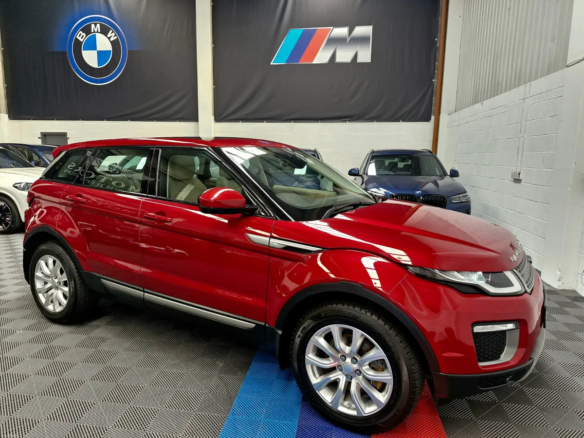 RANGE ROVER EVOQUE 2.0TD4X4 SE (CRAZY LOW MILES) - Image 4