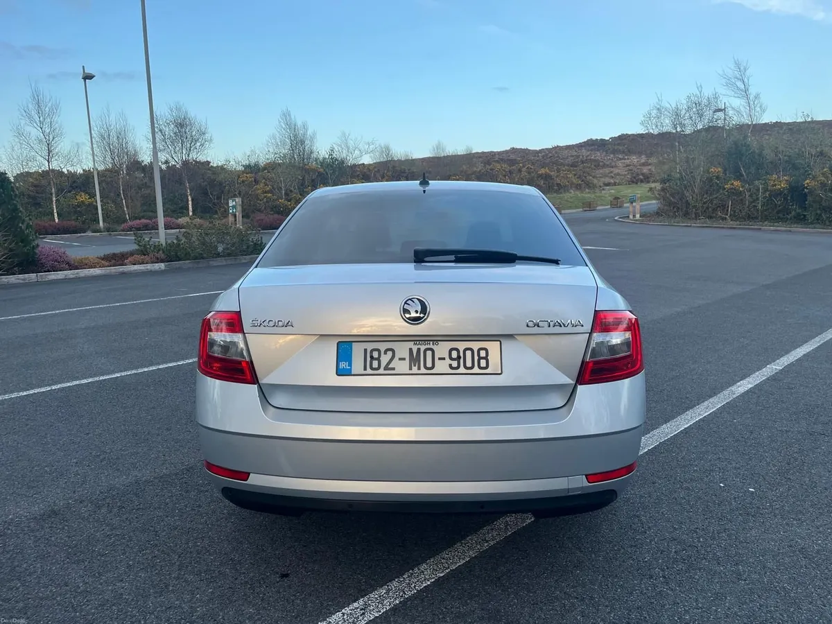 Skoda Octavia 2018 - Image 3