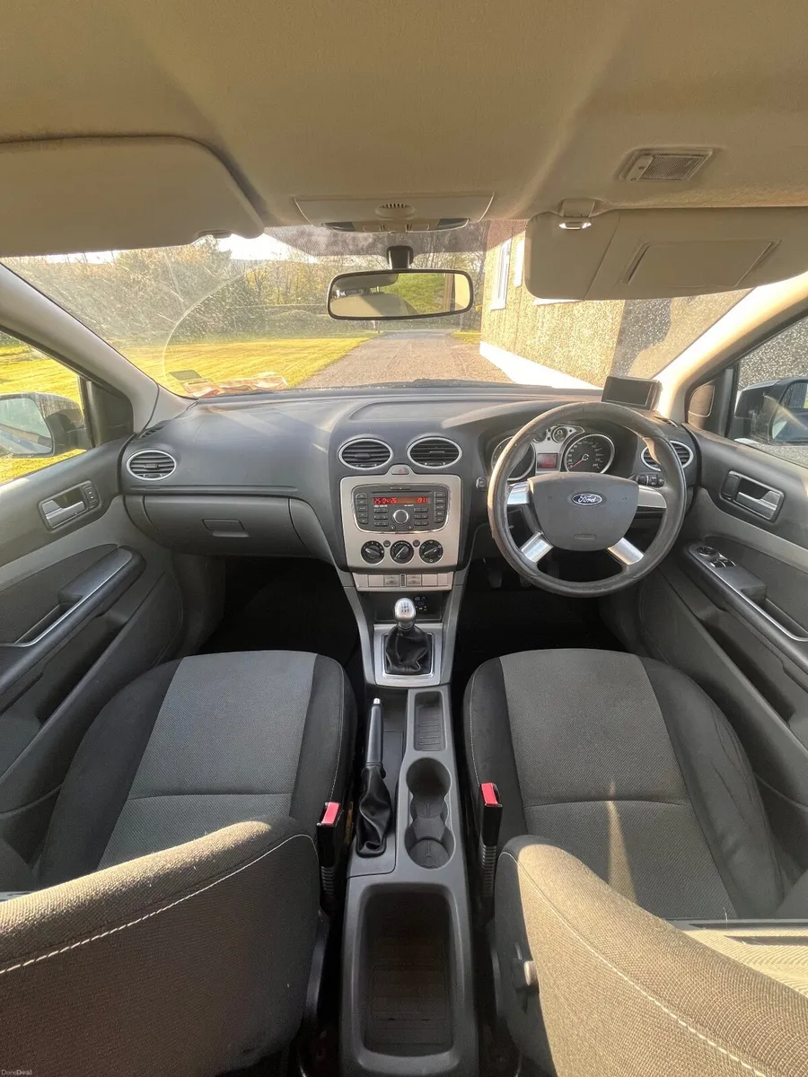 Ford Focus 2011 - Image 6