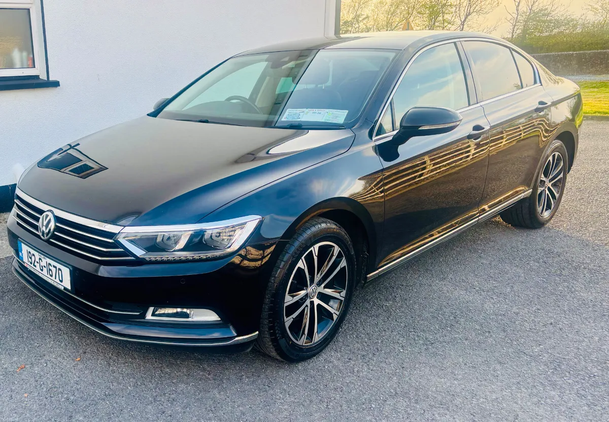 2019 Volkswagen Passat 2.0 L TDI HIGHLINE - Image 3