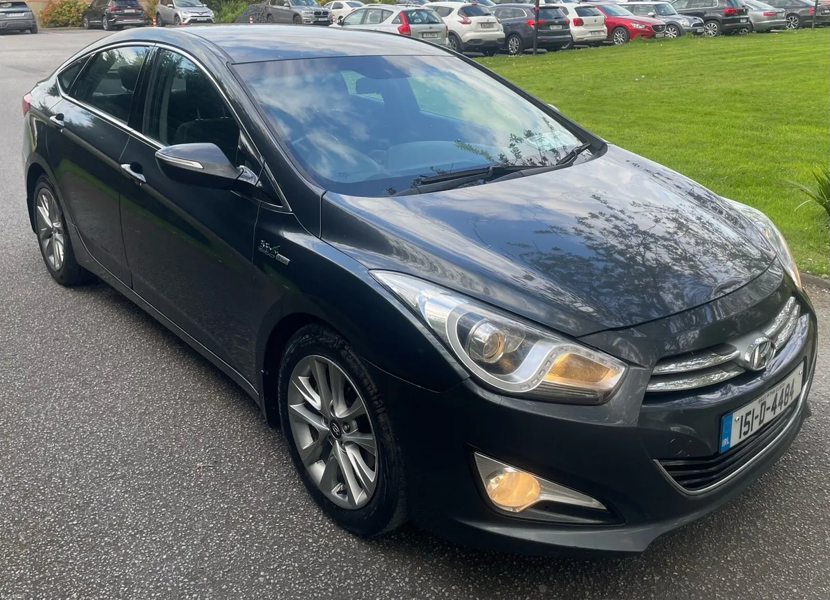 2015 Hyundai i40 €2450 - Image 1