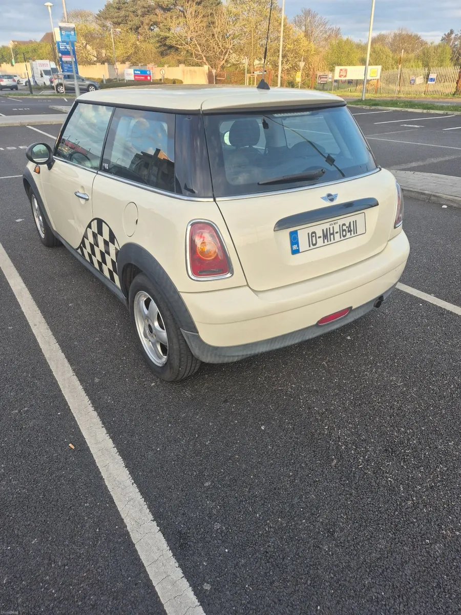 Mini First 2010 - Image 4