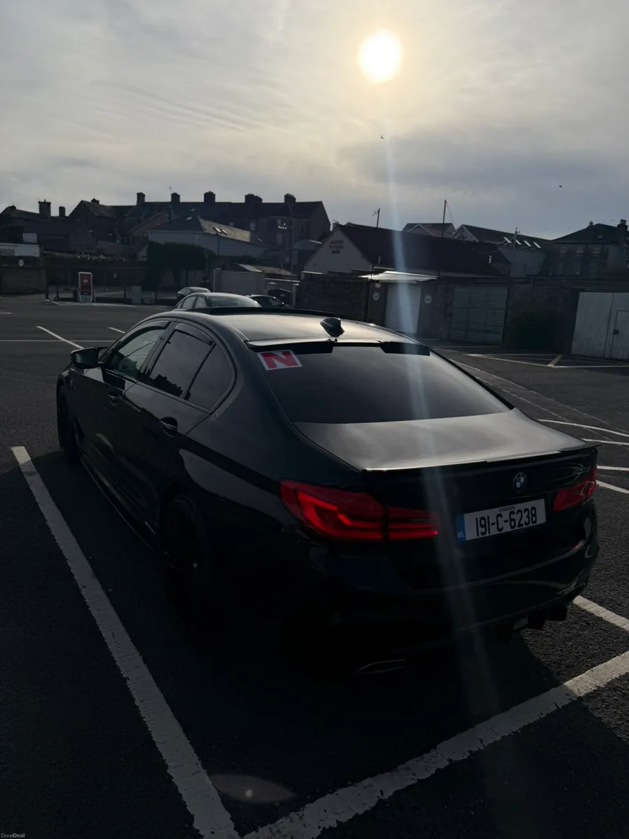 G30 191 M Sport 520d Sunroof Irish From New - Image 3