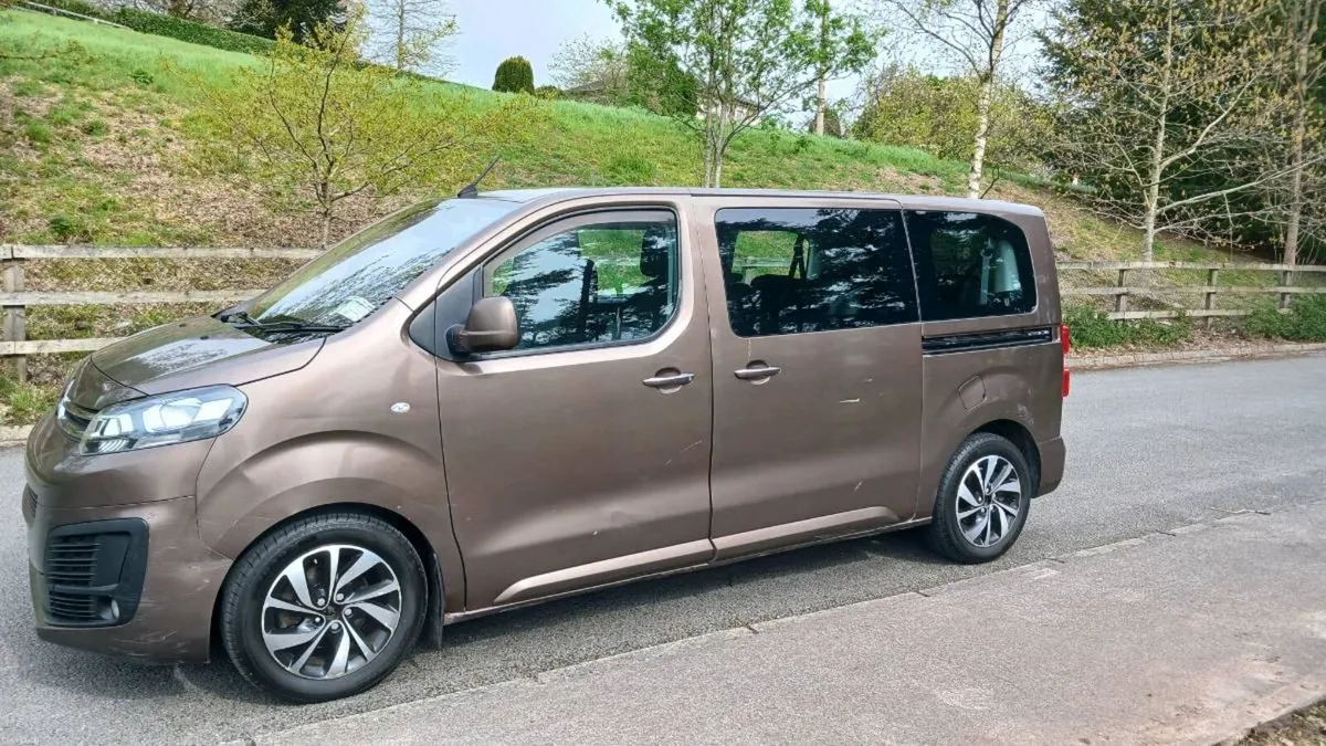 2017 Citroën 8 seater dispatch, ⭐️ - Image 2