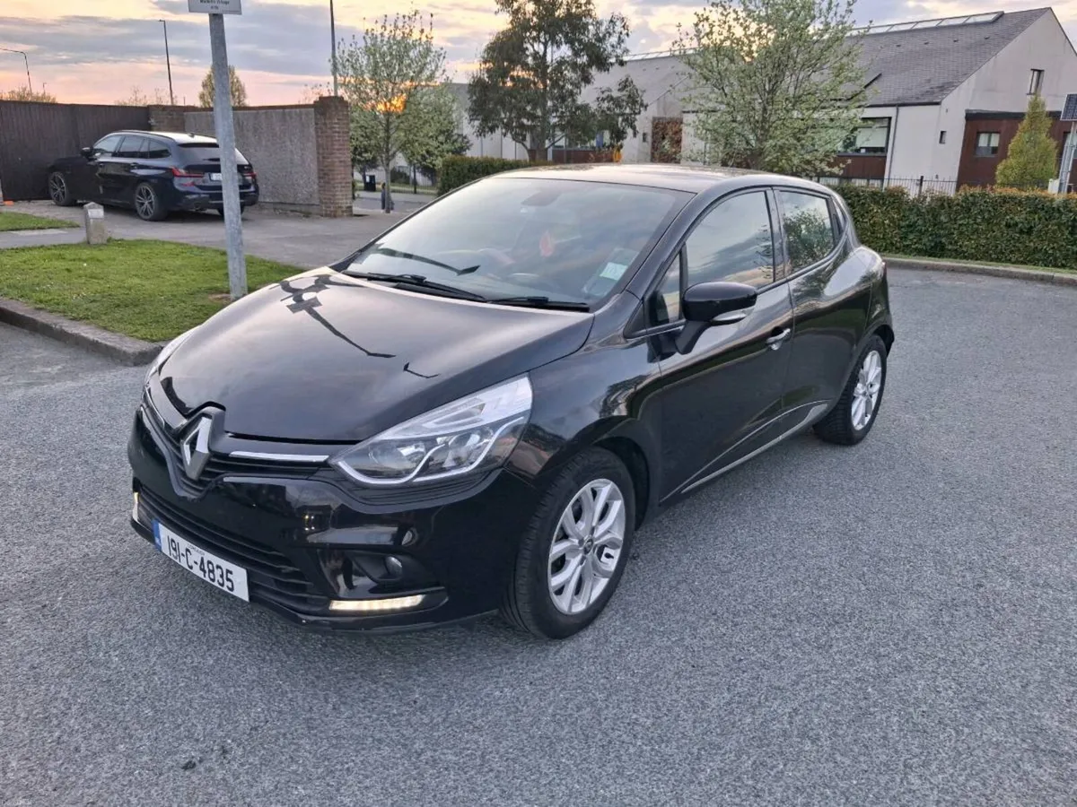 2019 Renault clio - Image 2