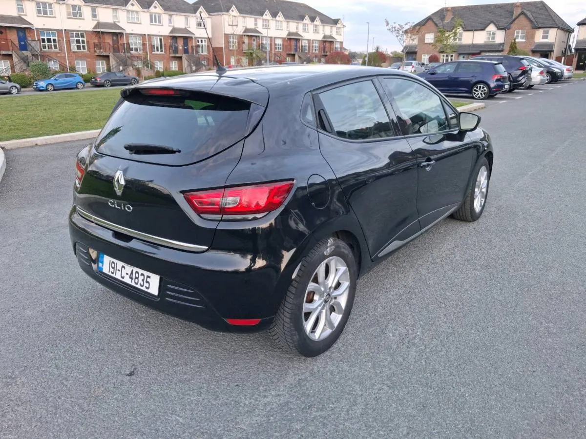 2019 Renault clio - Image 4