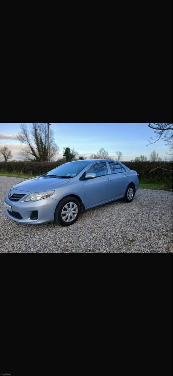 2011 Toyota Corolla - Image 2
