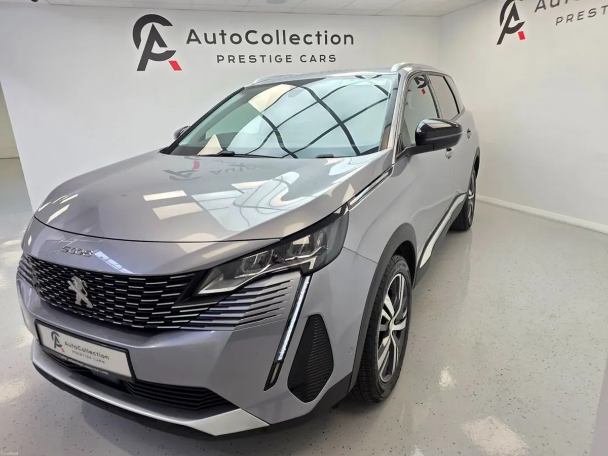 Peugeot 5008 **ALLURE**7 SEATS**1.5HDI** - Image 3