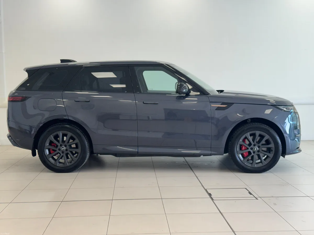 Land Rover Range Rover sport 2024 - Image 3