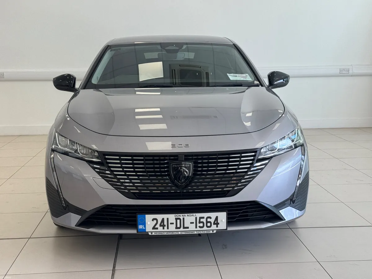 Peugeot 308 SW 2024 - Image 2