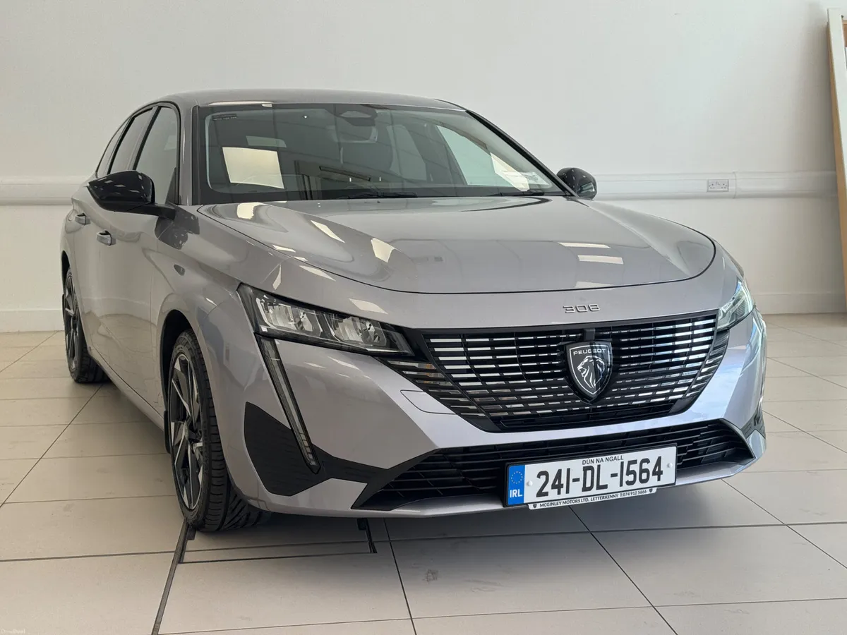 Peugeot 308 SW 2024 - Image 1